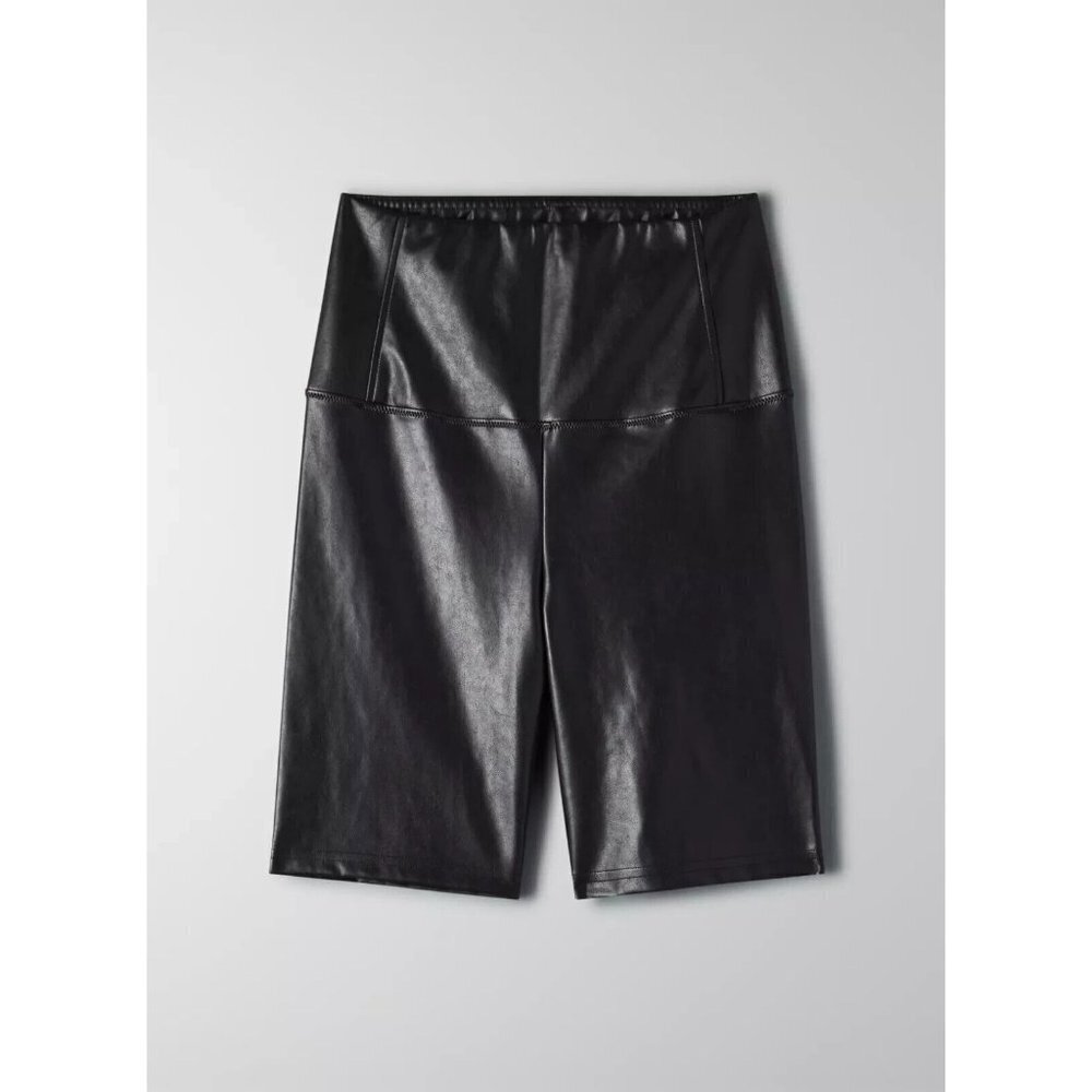 Wilfred Free Aritzia Women's Size XXS Black Daria Bike Short Vegan Leather $78